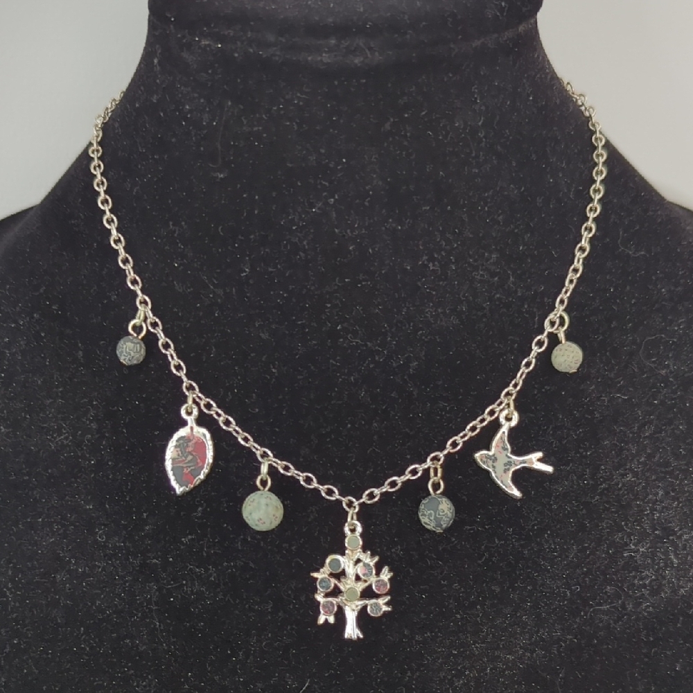 Viva Beads Bird Tree Charm Necklace